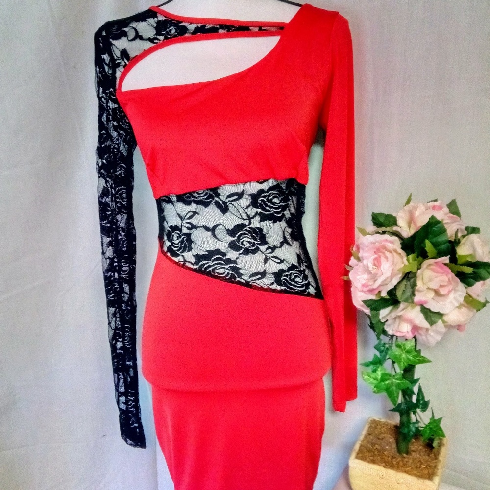 BODYCON DRESS